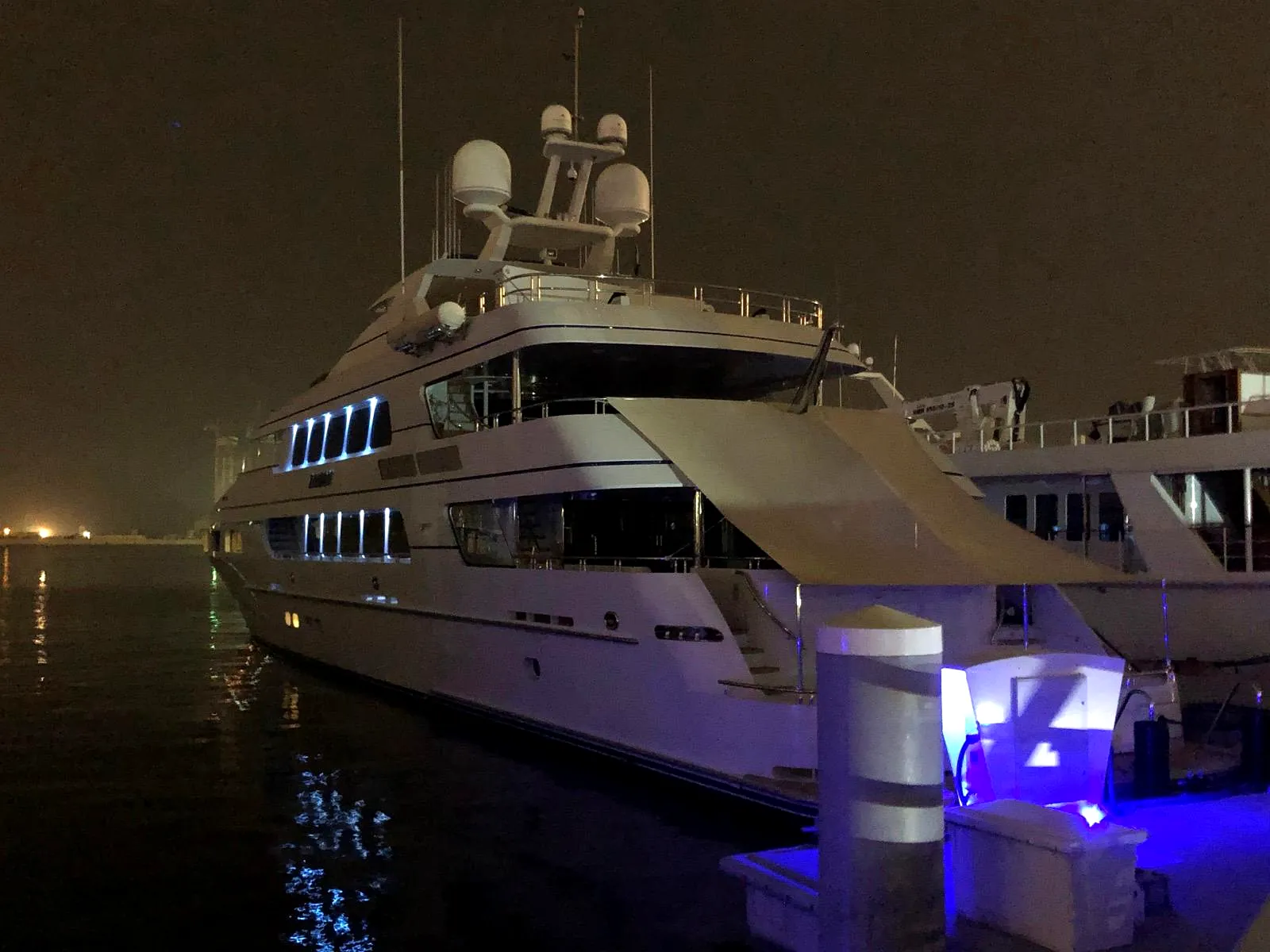 Luxury Yacht AV Control with Savant System Dubai