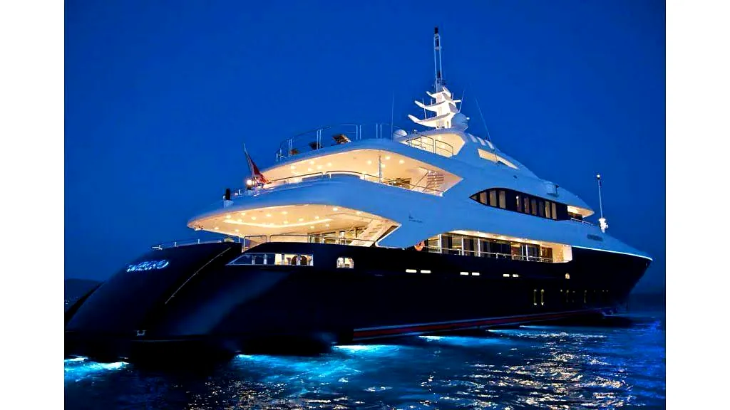 Private Yacht Dubai with Savant Music and Lighting Control